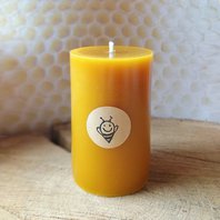 Váleček, svíčka z včelího vosku