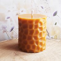 svíčka ze včelího vosku