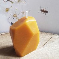 svíčka ze včelího vosku