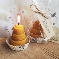 narozeninový dortík - svíčka z včelího vosku